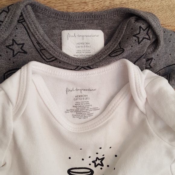Last Chance! Newborn Baby Onesies and Shorts lot - Picture 6 of 8
